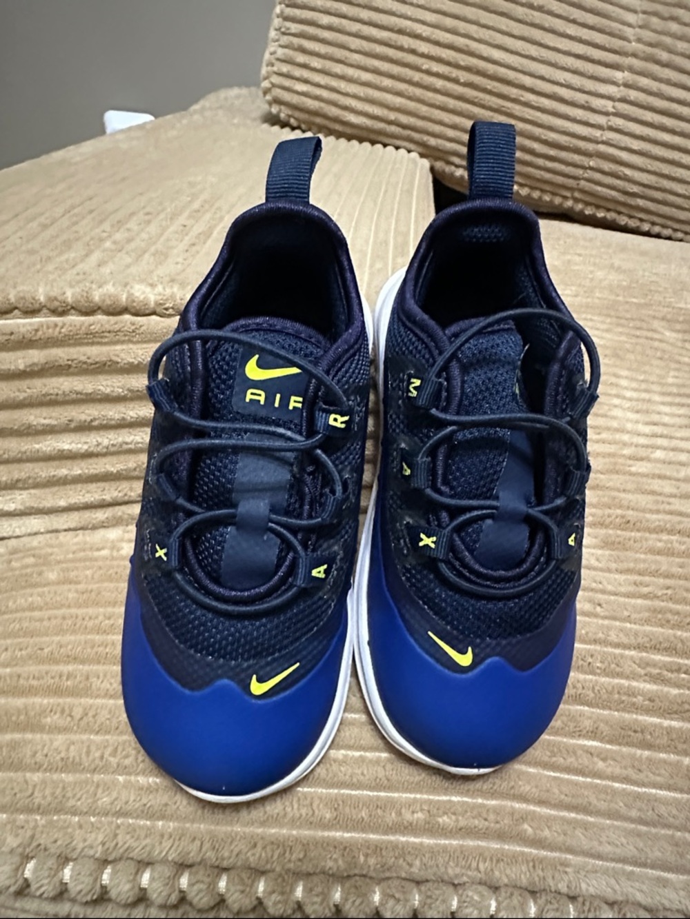 Nike Max Kids Blue & Navy Sneakers with Yellow Swoosh Slipon no tie size 8C - Picture 2 of 7